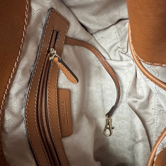 Michael Kors Hamilton Saffiano Leather Satchel | Gold Lock & Key | Cognac - Picture 7 of 8